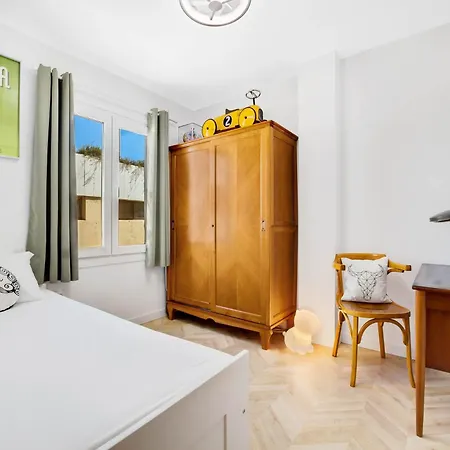 Appartement In Near Beaches *